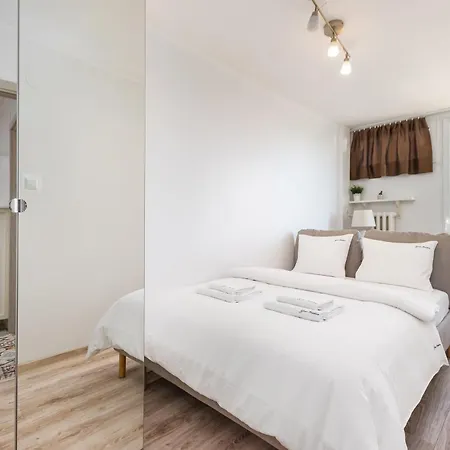 Apartment Grzybowska By Your Freedom *