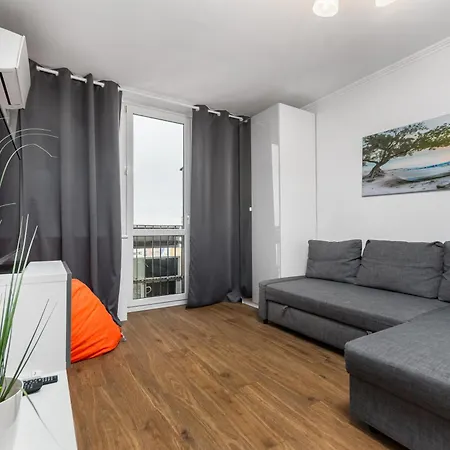 Grzybowska By Your Freedom *